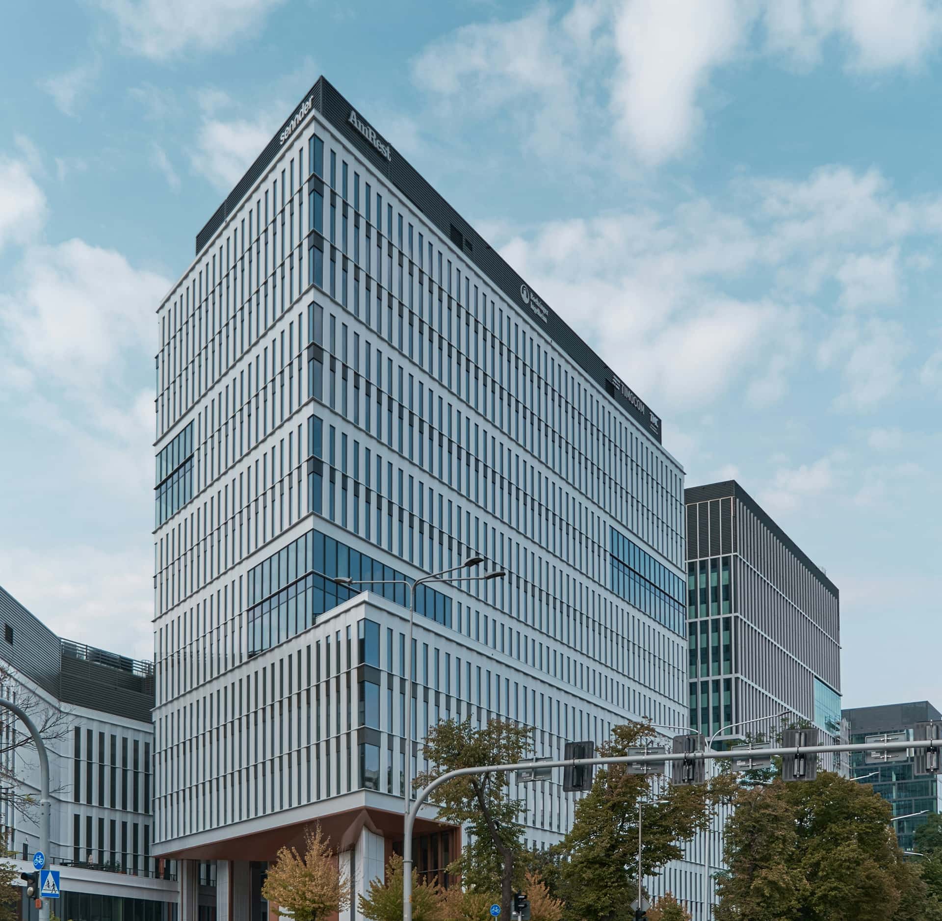 custom-img-06-copyright